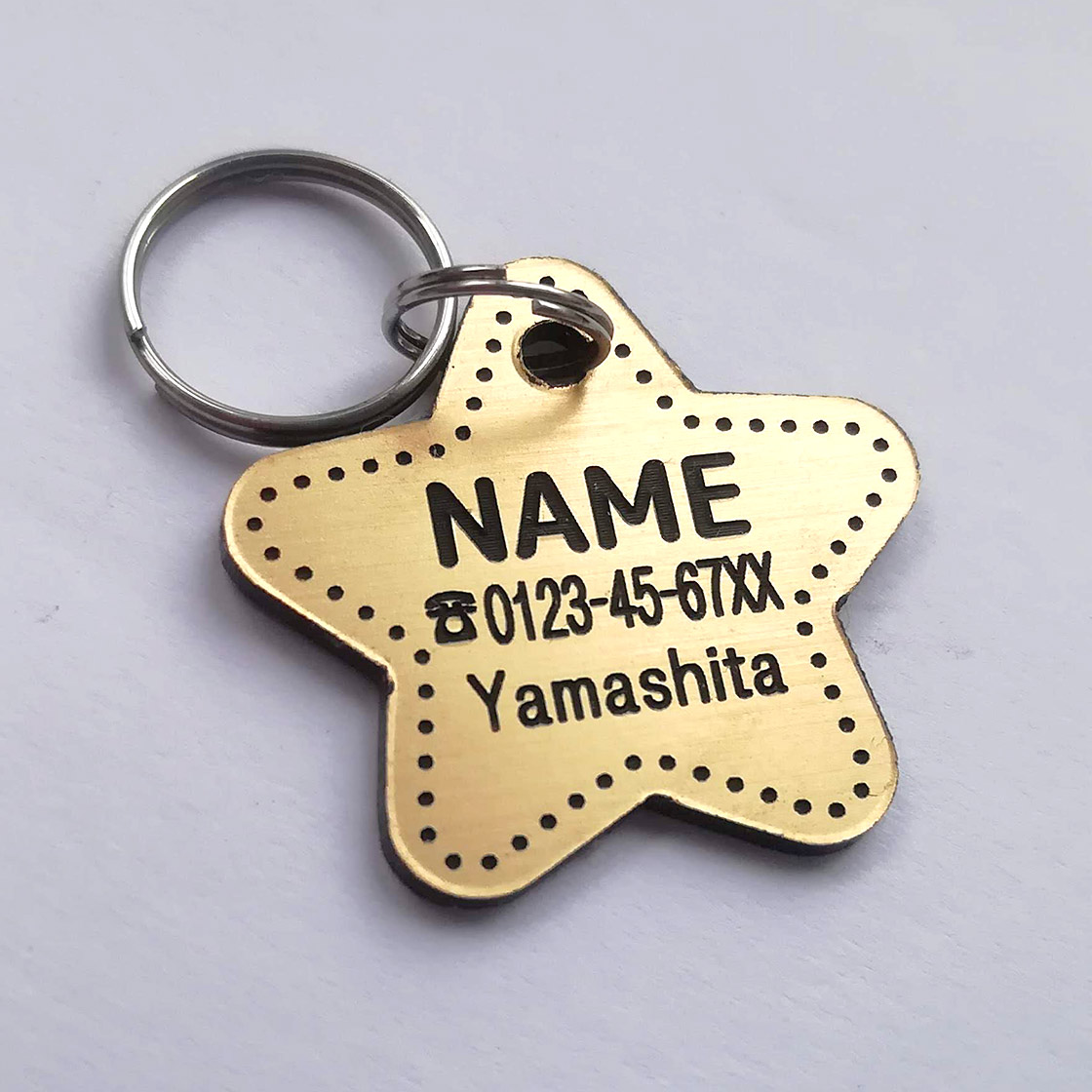 超軽量　アクリル製迷子札　片面星型　ゴールド調