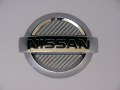 NISSAN セレナ・キャラバン専用リヤエンブレムシルバーカーボンフィニッシャー