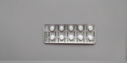 ファモチジン錠10mg「サワイ」（旧品名：ガスポート錠10mg）　10錠