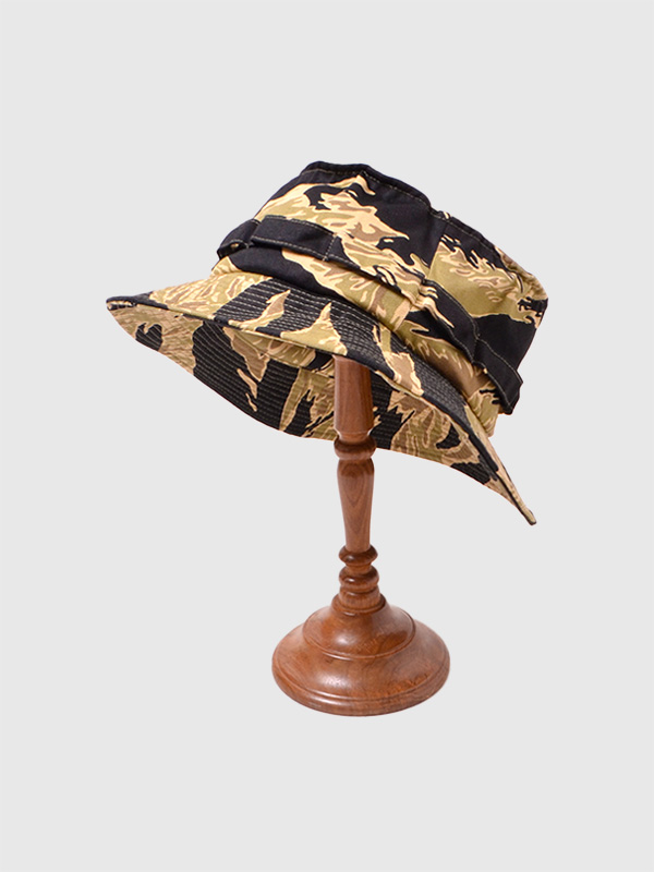 帽子 Reflect Camo Drowcode hat [olive] North Face Cap - Grey & Black - Camo Dog Patch