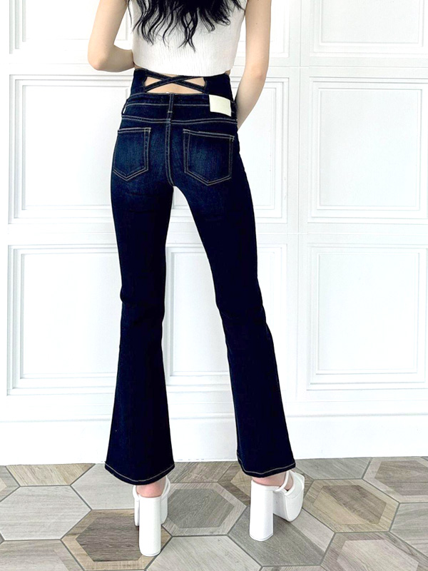 GYDA,ジェイダ,デニム,パンツ,おしゃれ,かわいい,NEW,ハイウエスト,BACK,クロス,フレアパンツ,クロスデザイン,タイトシルエット