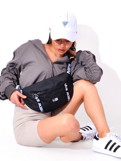 NEW ERA ニューエラ バッグ ショルダーバッグ レディース メンズ