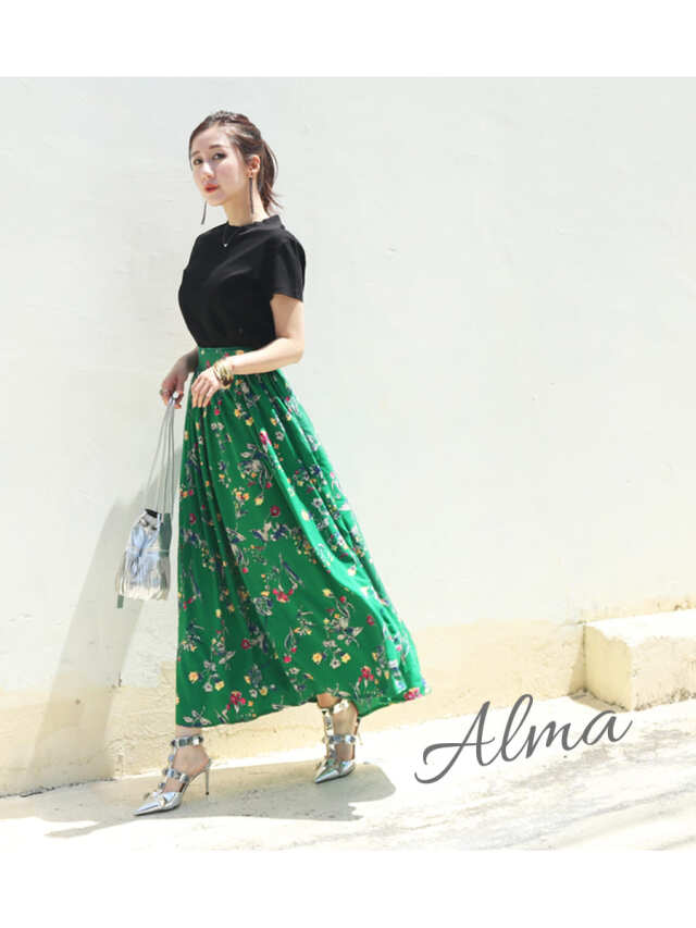 HANAE MORI　アルマアンローズスカート　春物　花柄 美品 アルマアンローズ ハナエモリ 花柄刺繍 コットン