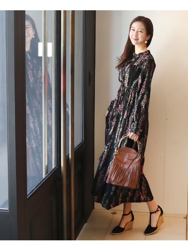 アレクシア・ティアードロングワンピース｜【公式】AVERYオフィシャル