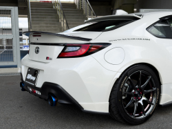<クリア塗装済>GR86/ZN8 & BRZ/ZD8 カーボントランクスポイラー