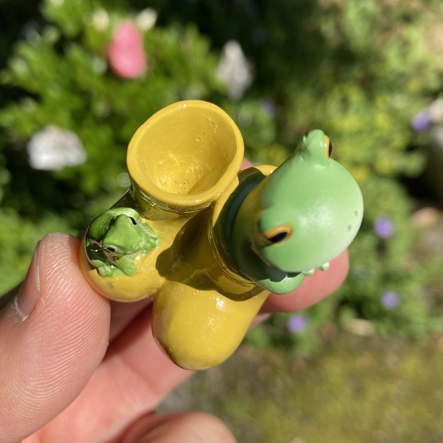 Copeau（コポー）黄色の長靴とカエル