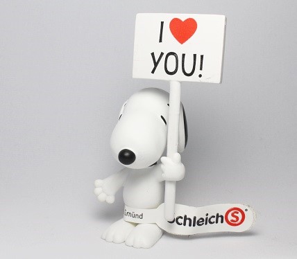Schleich スヌーピー　アイラブユー