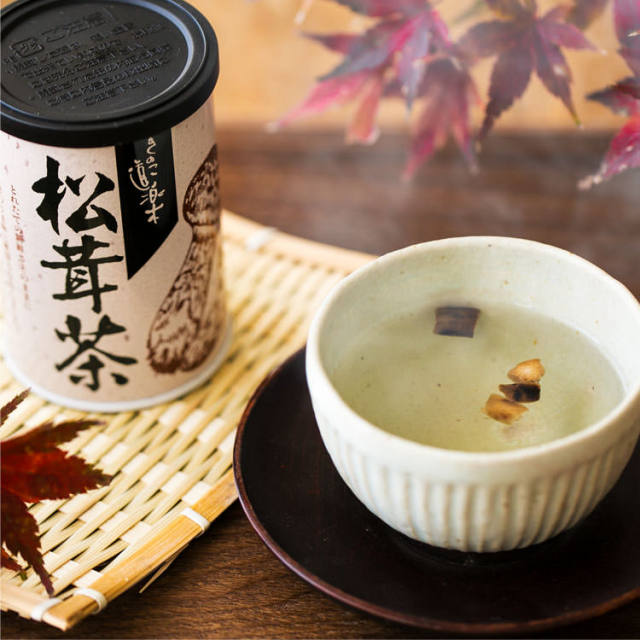松茸の風味や歯ごたえを感じられる高級茶 まつたけ茶｜あずさ屋