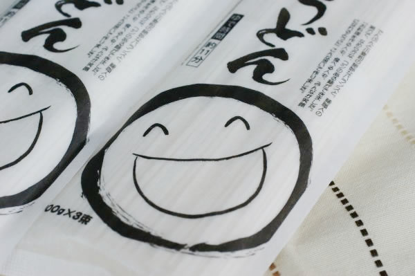 えがお満点うどん 低たんぱく麺類 ビースタイル本店