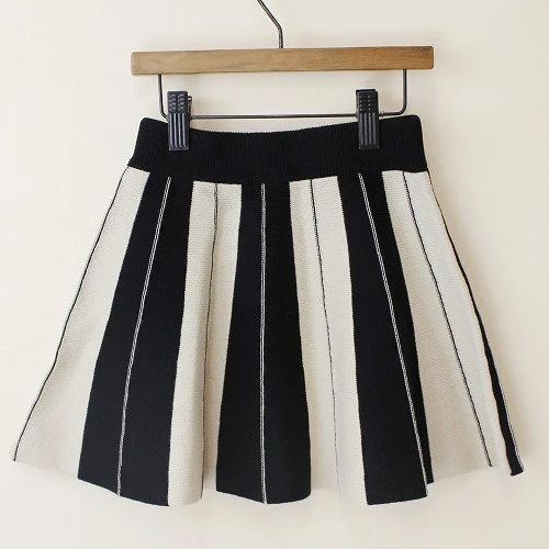 子供服　送料無料 nunuforme　toitoitoi fafa marlmarl フォークメイド MOUNTEN tumugu