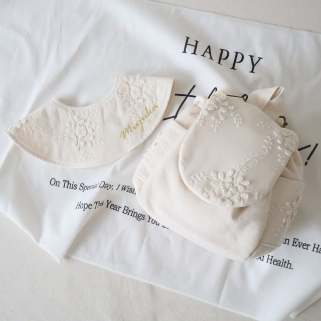 名前入り 刺繍スタイ 【 ワッペンシリーズ 】 ハンドメイド スタイ