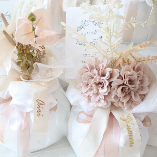 期間限定のお買い得商品 おむつケーキ・出産祝い]誕生花ブーケおむつケーキ【7月-12月 フラワー・リース