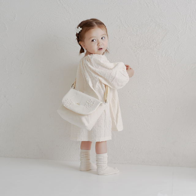 shoulderbag-flower-model-6.jpg