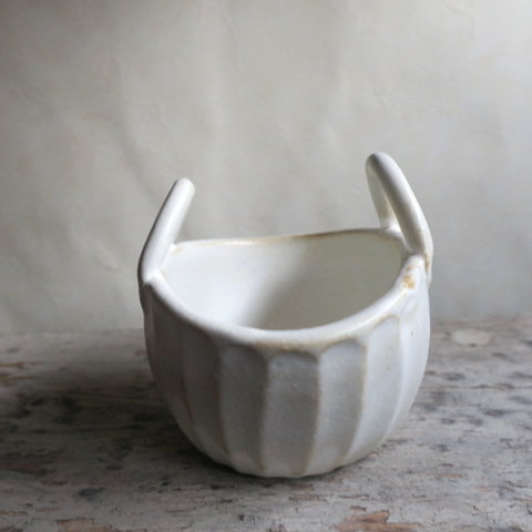 益子焼 | フワラーベース（高さ5.5cm） | 『器と道具の店 BACIA