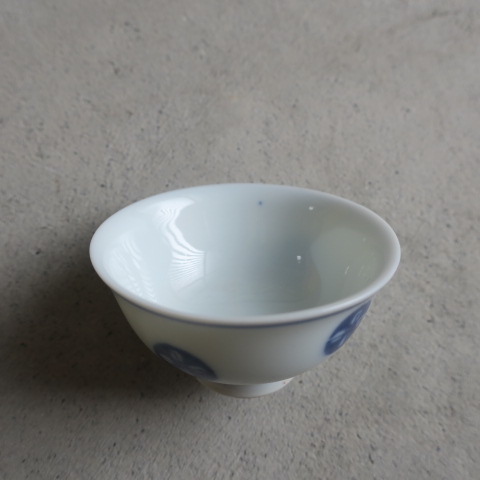 ★昭和レトロ★    レア！　印判　人気の 網目紋様　茶碗　五客　猪口三客オマケ ☆昭和レトロ☆ レア！ 印判 人気の 網目紋様 茶碗 五客 猪口三