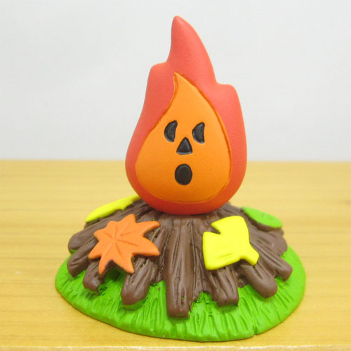 DECOLE（デコレ）　concombre（コンコンブル）　いもくりこんこん　みのりの秋　落ち葉の焚き火