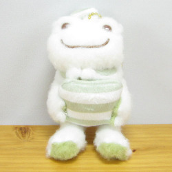 ふわモコキュートなピクルスと一緒にリラックス♪カエルのピクルス（かえるのピクルス）　リラックスホームシリーズ　マスコット　ホワイト
