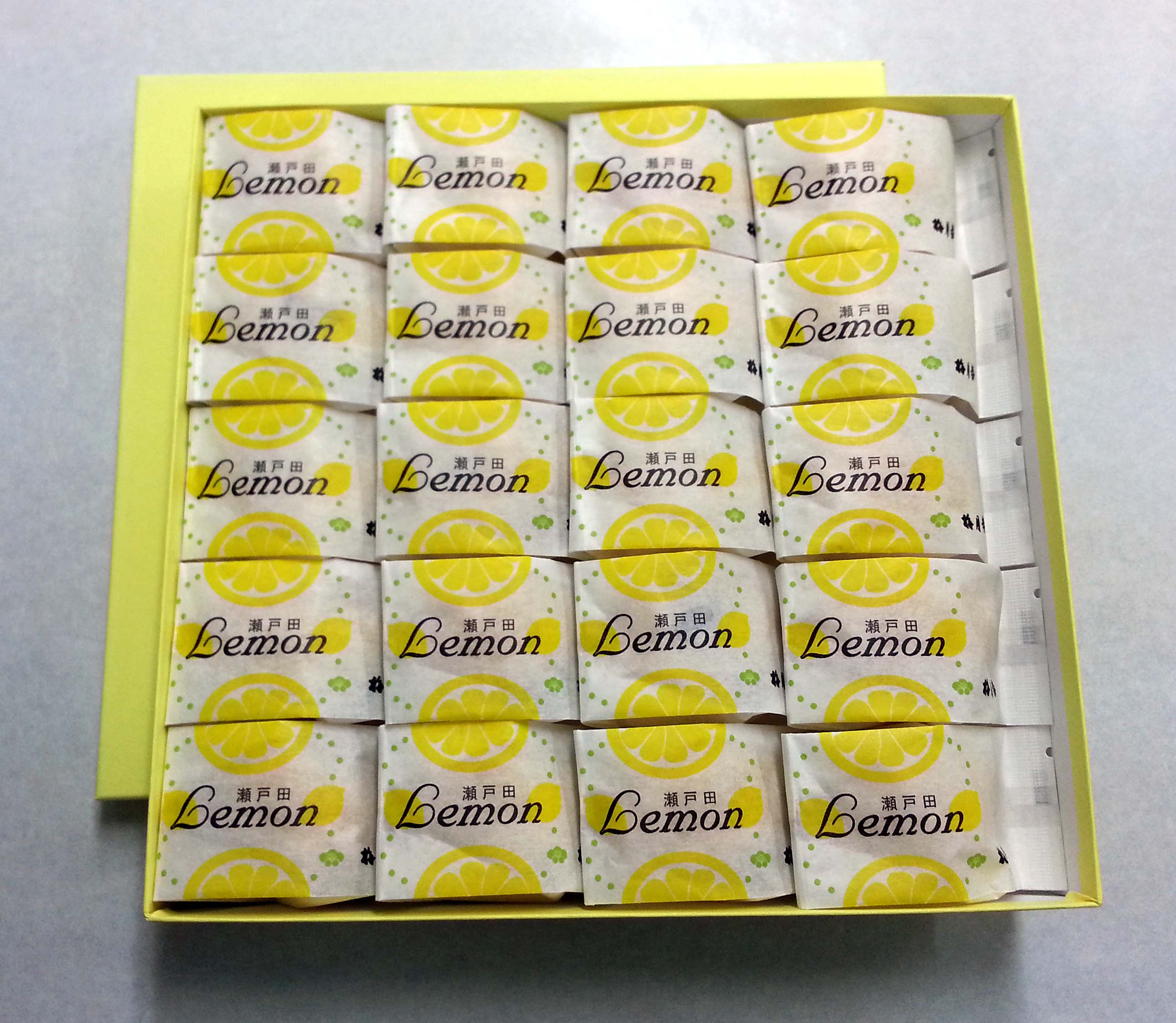 瀬戸田レモンケーキ２０個入り