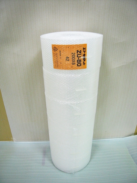 【１８０巻】ZU80 エアセルマット ロール スリット（200mm幅×42M）和泉製【送料無料】