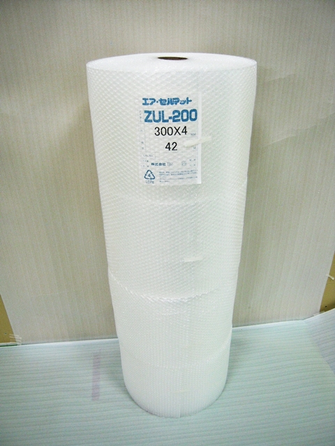 【８００巻】ZUL200 エアセルマット ロール スリット（300mm幅×42M）和泉製【送料無料】