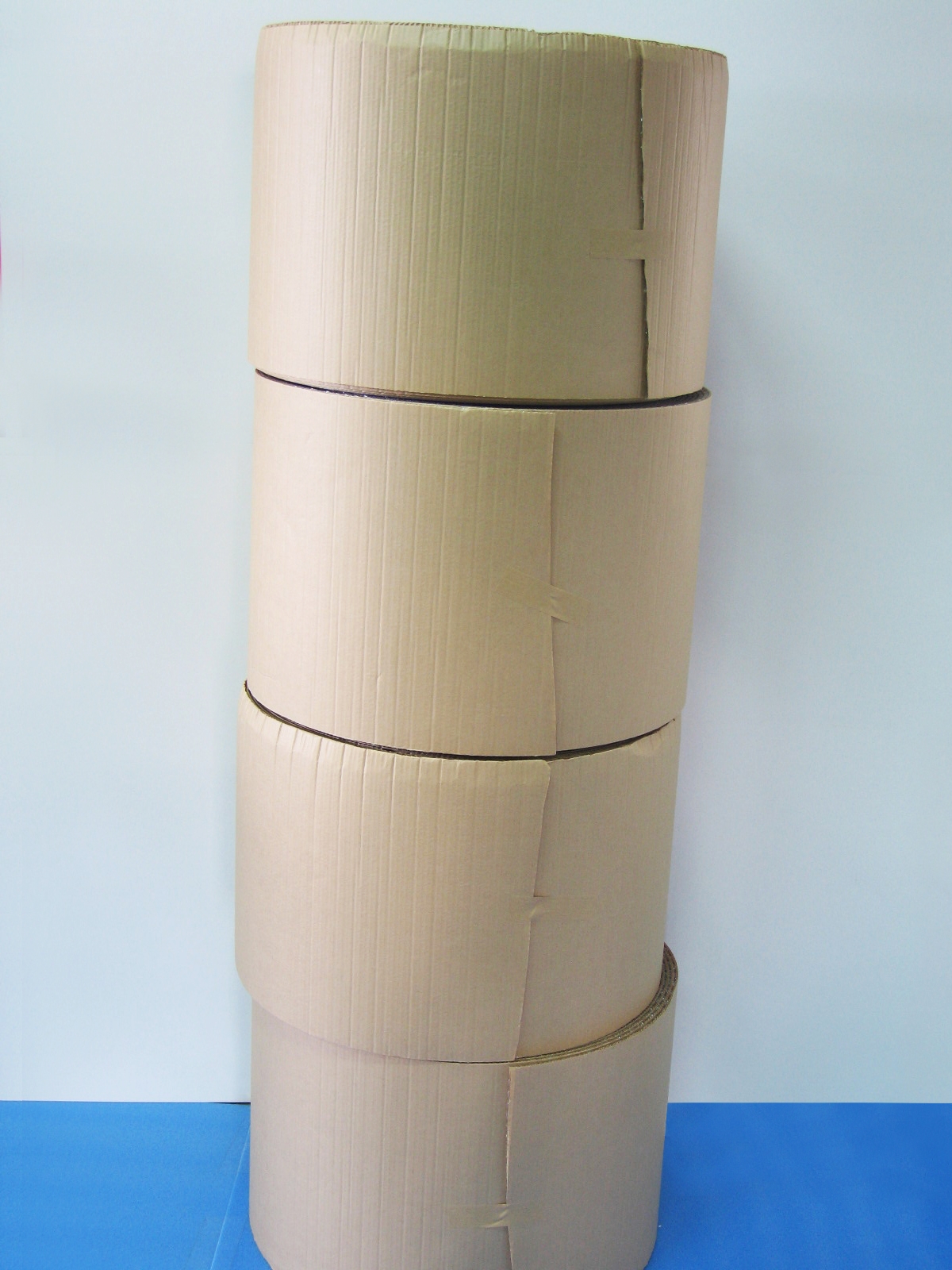 【４０巻】エアセル巻きダンボール 300mm幅×30M【送料無料】【振込ポイント３％】