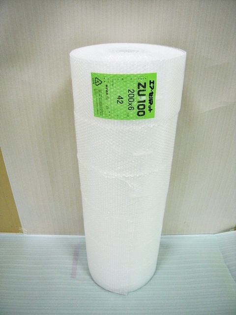 【３０巻】ZU100 エアセルマット ロール スリット（200mm幅×42M） 和泉製【送料無料】【振込ポイント３％】