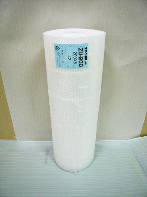 【６０巻】ZU200 エアセルマット ロール スリット（200mm幅×42M） 和泉製【送料無料】【振込ポイント３％】