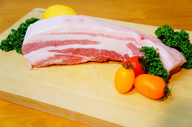 梅肉ポーク バラ角煮用 500g
