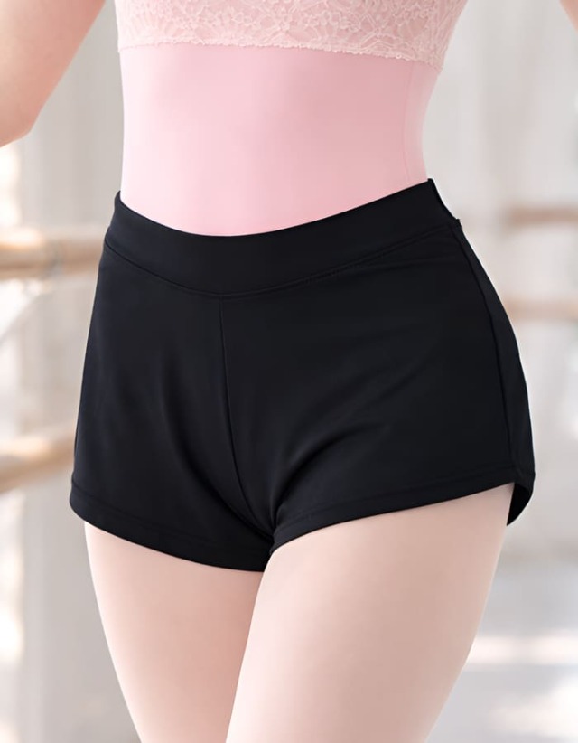 ＜abbyオリジナルショートパンツ＞バレエナイロンストレッチショートパンツ