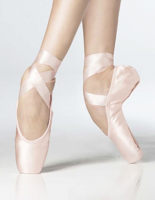 WearMoi（ウェアモア）LA POINTE TAPER EXTRA SOFTポアントシューズ