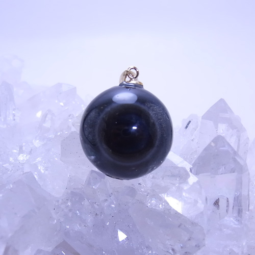 「天眼石１８金ペンダントヘッド」