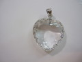 ハート型天然水晶ペンダントトップ