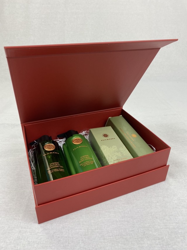 ギフトBOX大　商品中あり