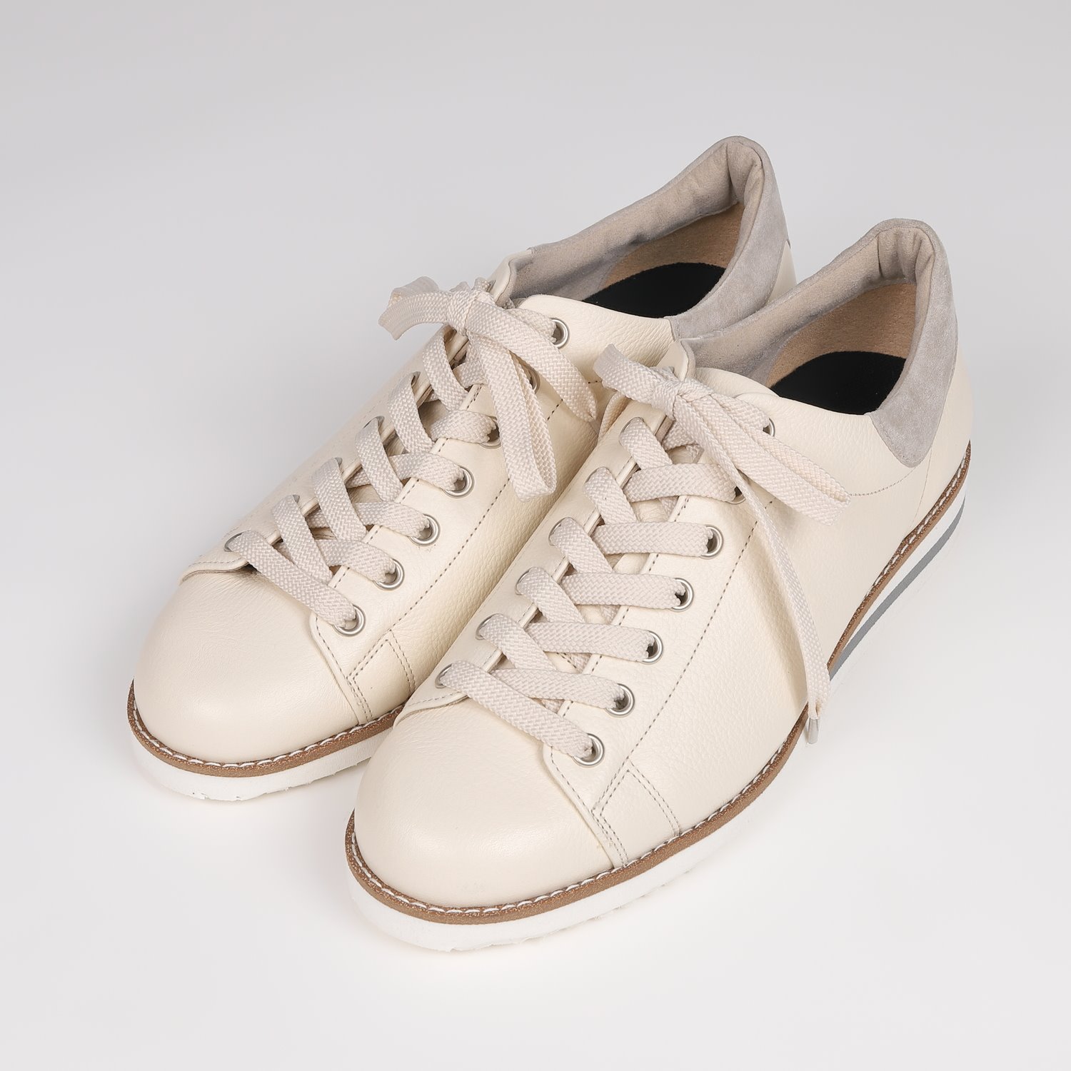 BARCLAY（バークレー）スニーカー　アイボリー