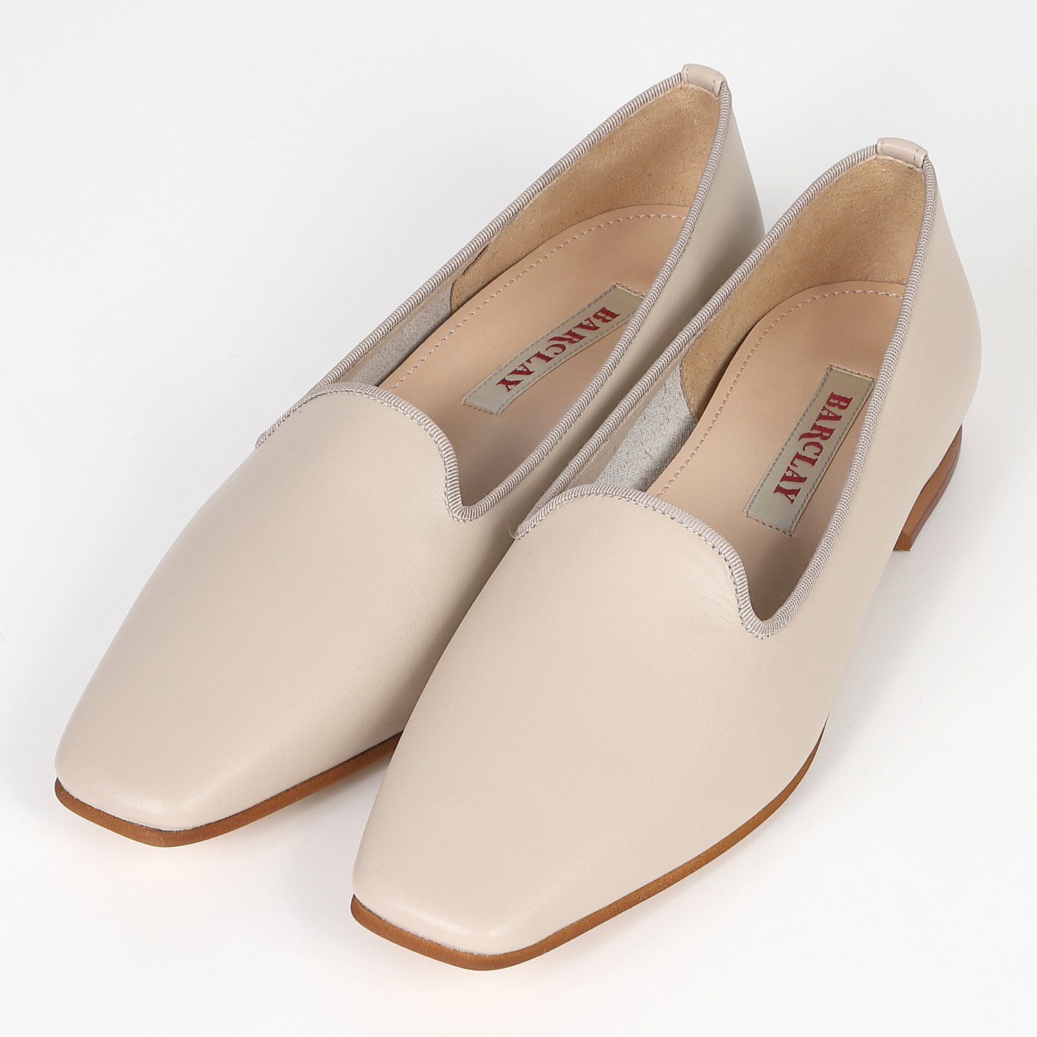 BARCLAY（バークレー）シンプルオペラシューズ　ベージュ