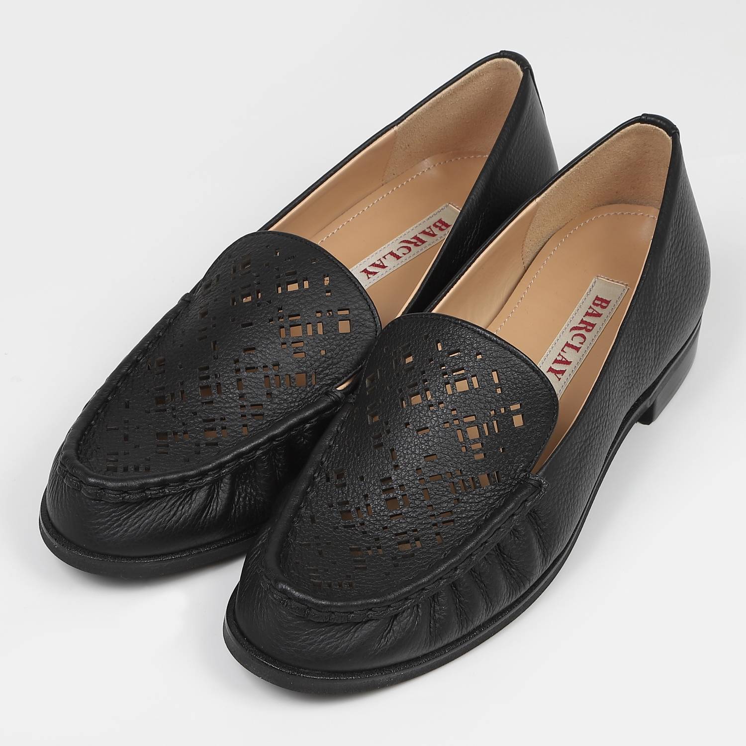 BARCLAY（バークレー）レ―ザーカットソフトローファ―　ブラック