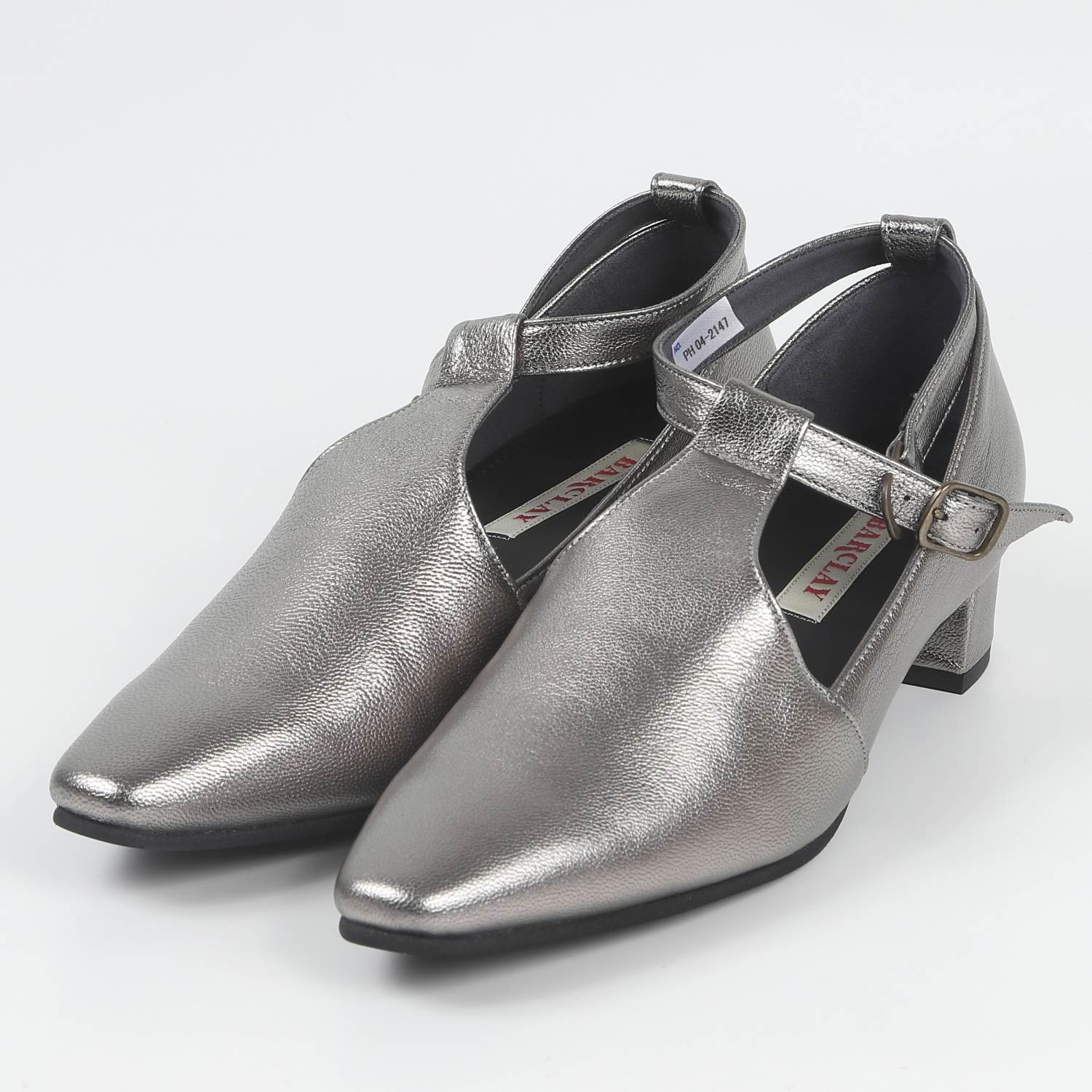 BARCLAY（バークレー）3.5cmヒールTストラップパンプス　ダークシルバー