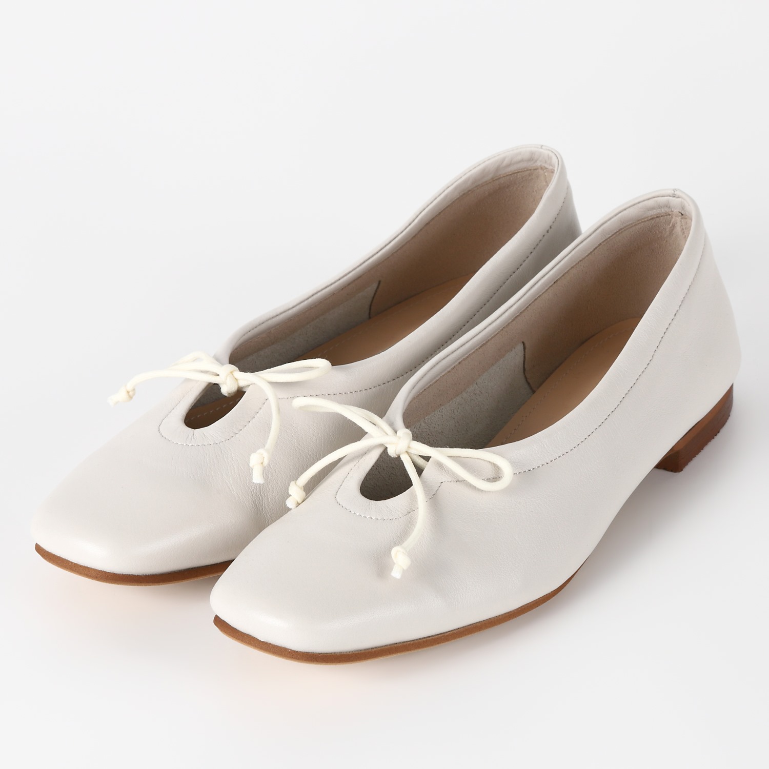 【OUTLET】BARCLAY（バークレー） ソフトレザーフラットシューズ ホワイト
