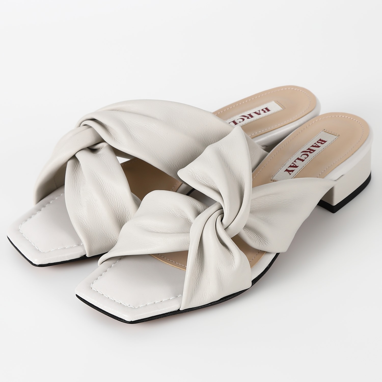 【OUTLET】BARCLAY チューブサンダル　アイボリー