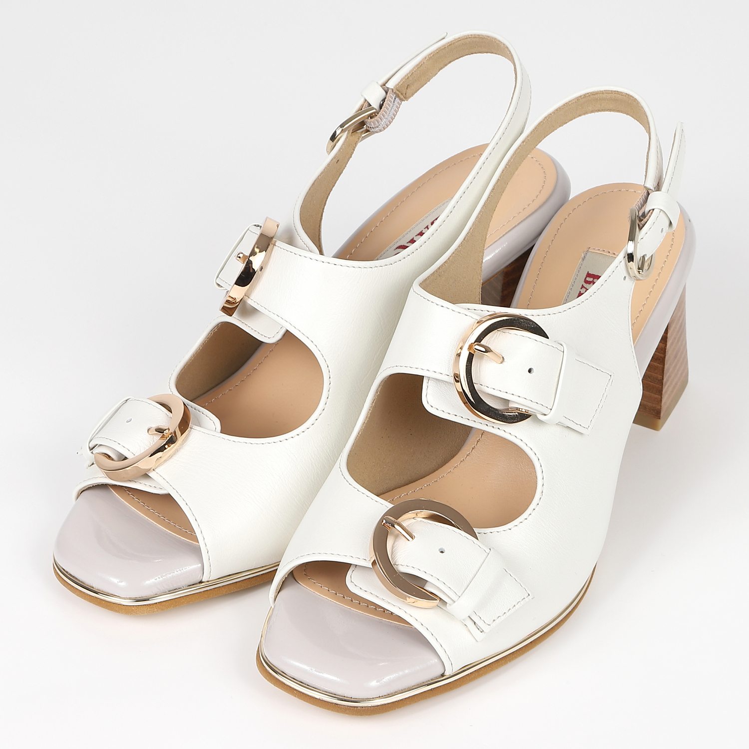 BARCLAY（バークレー）カジュアルヒールサンダル　アイボリー