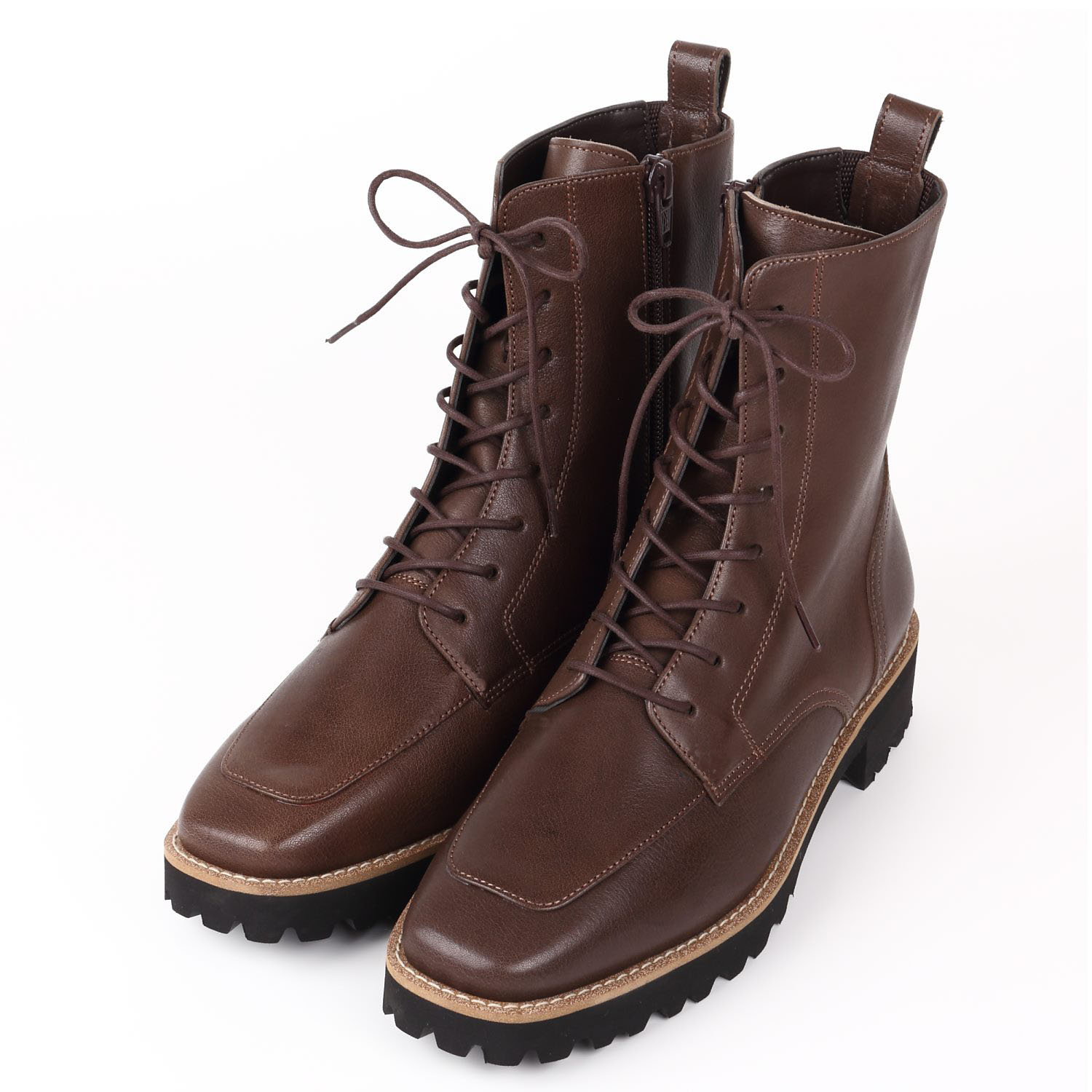 【OUTLET】VITA NOVA（ヴィタノヴァ）レースアップブーツ　ダークブラウン