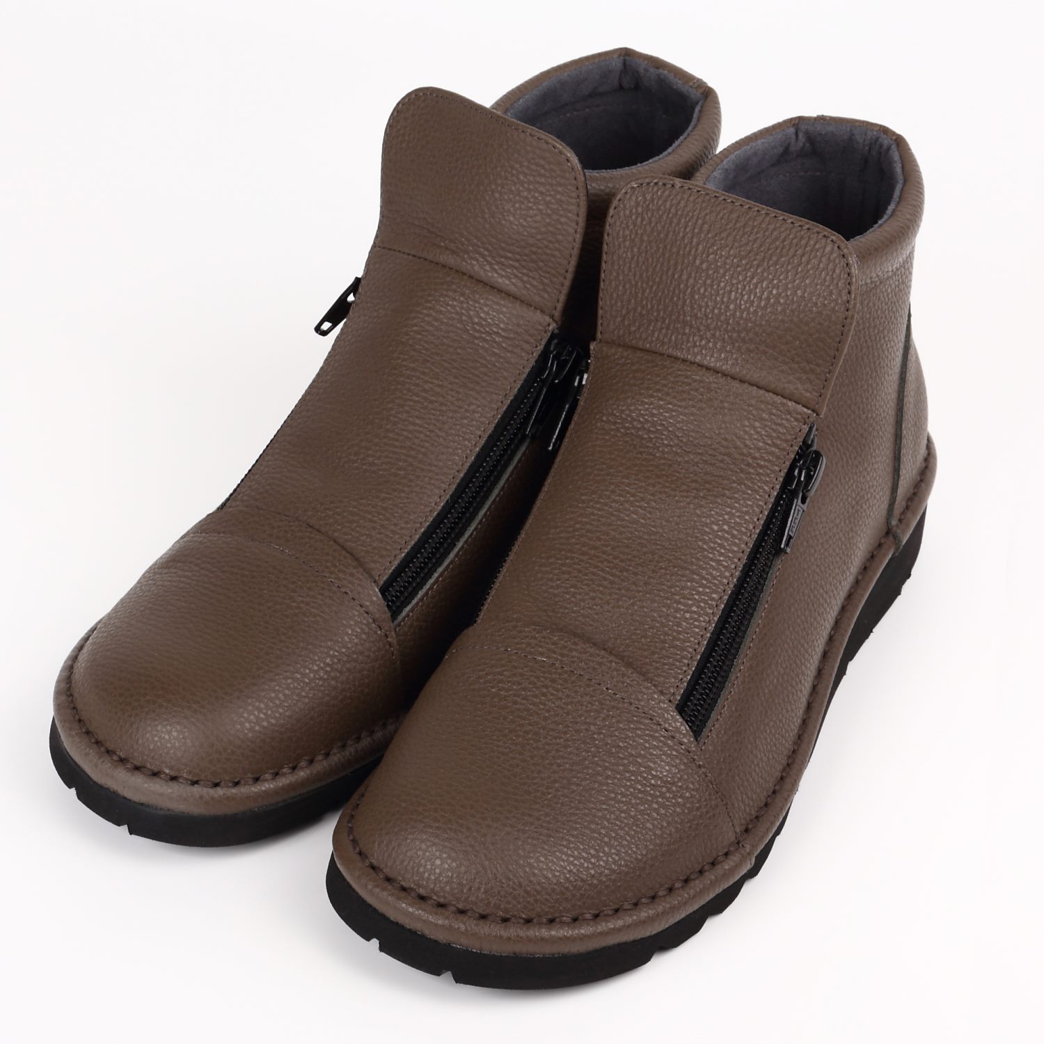 VITA NOVAカジュアルショートブーツ グレージュ｜BARCLAY（バークレー