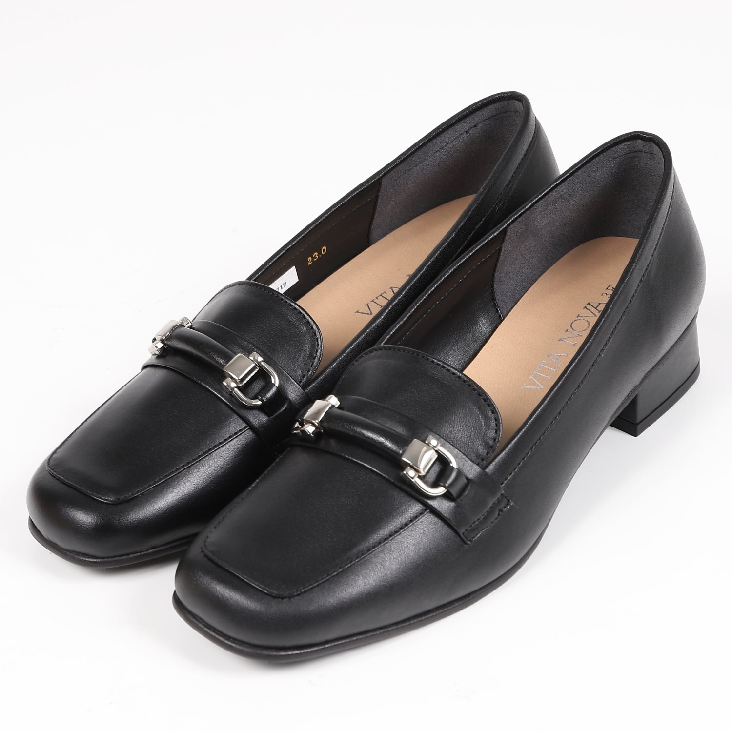 VITA NOVA（ヴィタノヴァ）ビットモカシンシューズ ブラック｜BARCLAY