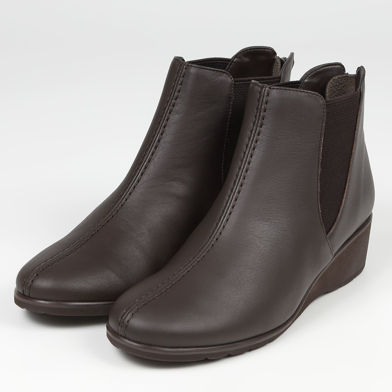 【OUTLET】VITA NOVA（ヴィタノヴァ）サイドゴアヒールブーツ　ココア