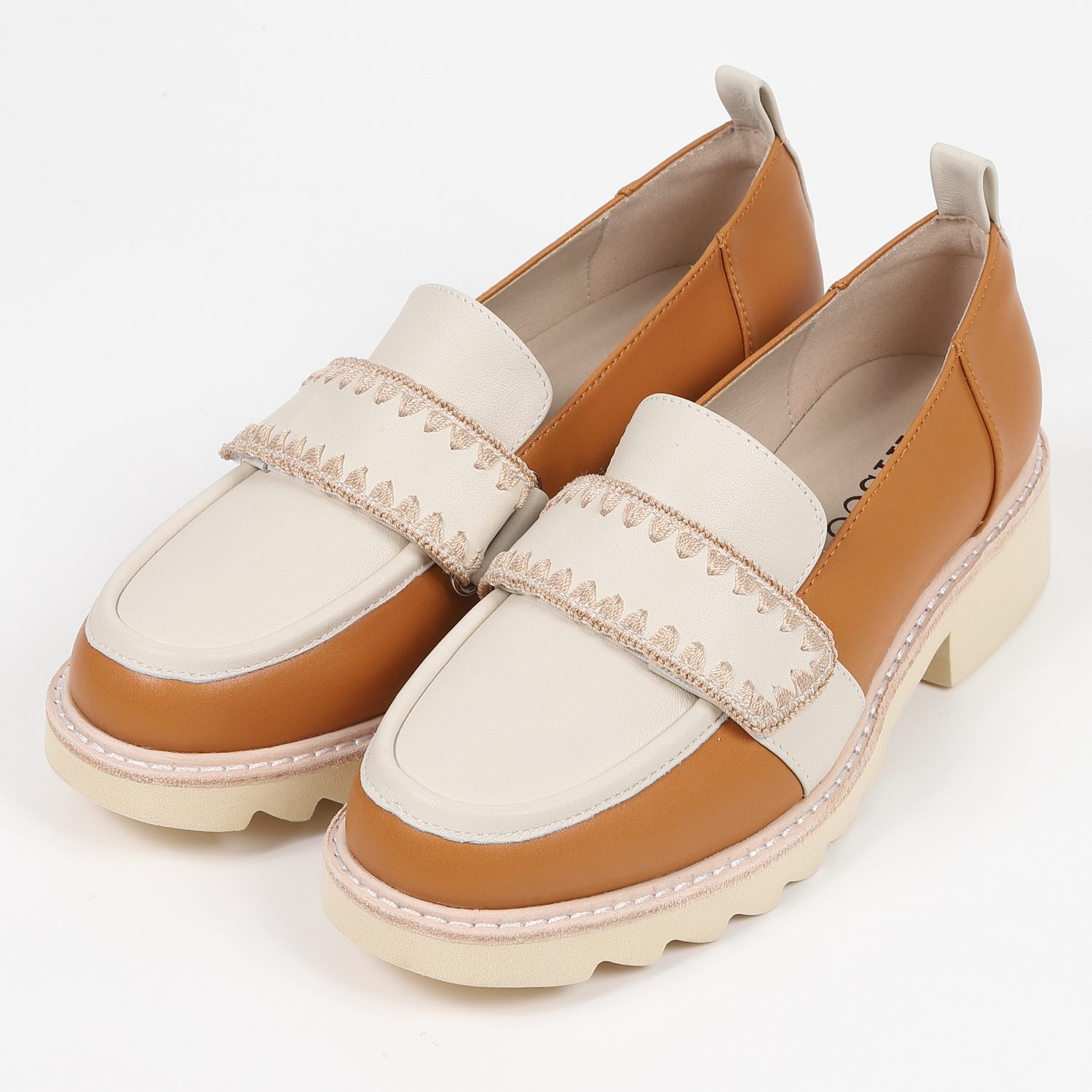KISCO（キスコ）シャークソールベルトローファー　キャメルコンビ