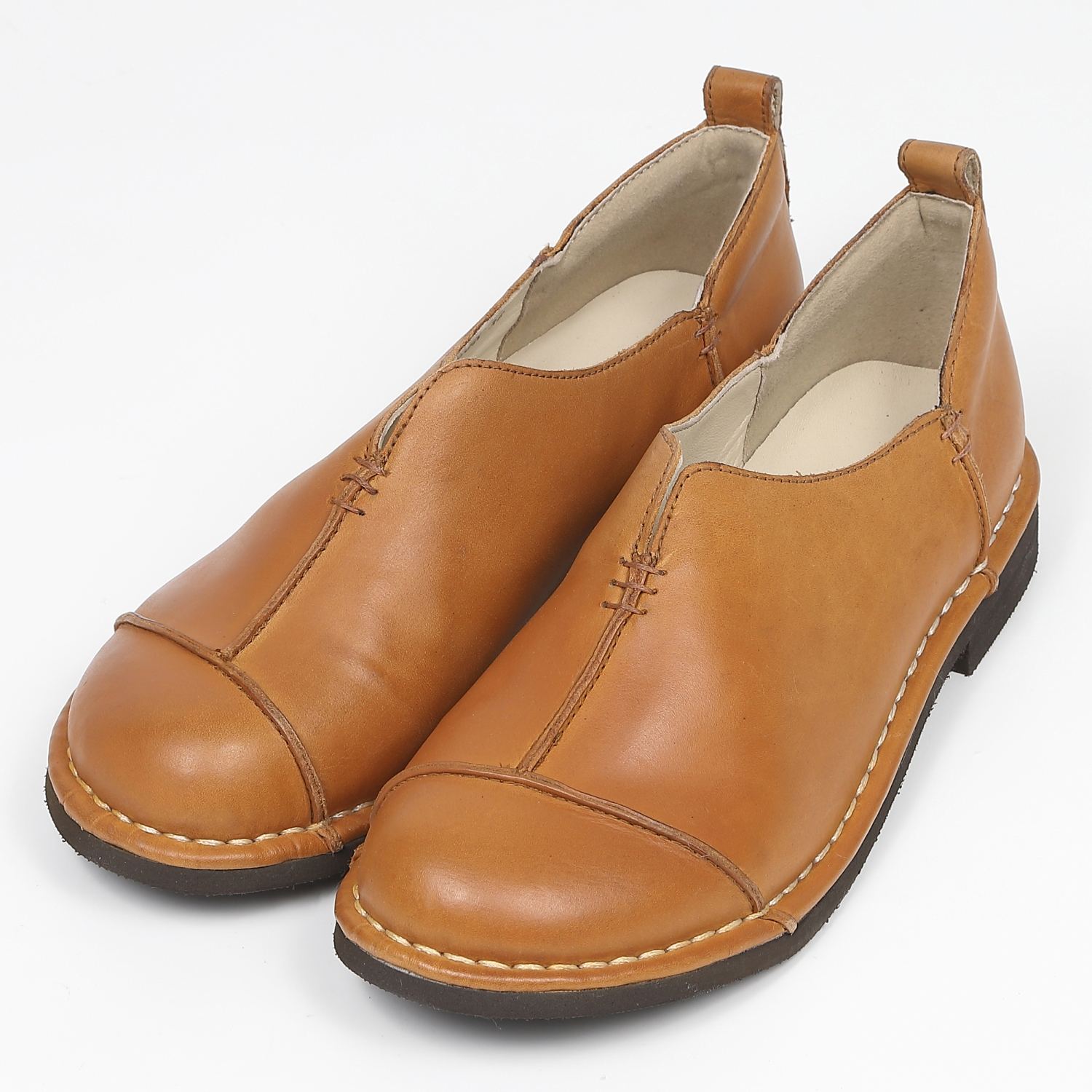 KISCO（キスコ）アウトステッチVカット軽量シューズ タン｜BARCLAY