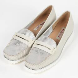 BARCLAY（バークレー）定番モカシンパンプス　ピンクページュヌバック BARCLAY（バークレー）定番モカシンパンプス ピンクページュヌバック