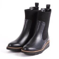 VITA NOVA（ヴィタノヴァ）ライダースショートブーツ ブラック