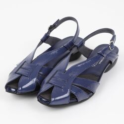 新品タグ付Vin navyヴァンバックチュールノースリーブオールインワン 卸売りファッション - 新品タグ付Vin navyヴァンバックチュール