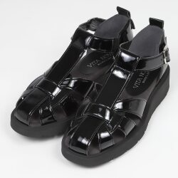 BARCLAY（バークレー）レースアップパンプス ブラックエナメル